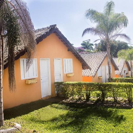 Chales Dois Amores Otel Águas de São Pedro Dış mekan fotoğraf